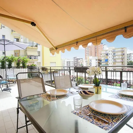 1 Bedroom Lovely In