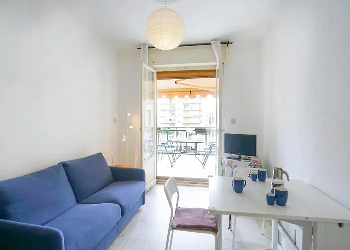 1 Bedroom Lovely In *